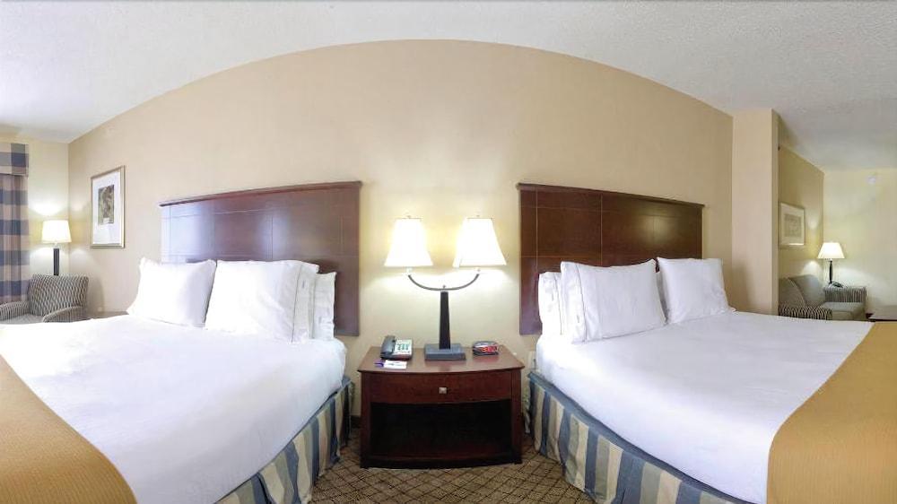 Holiday Inn Express Hotel & Suites Millington-Memphis Area By Ihg Esterno foto