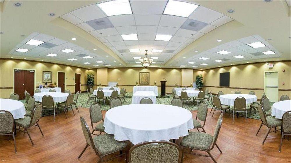 Holiday Inn Express Hotel & Suites Millington-Memphis Area By Ihg Esterno foto