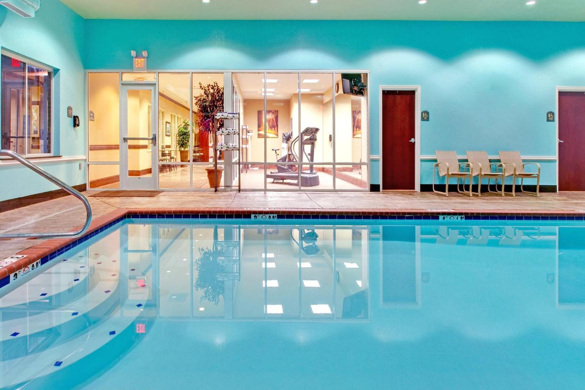 Holiday Inn Express Hotel & Suites Millington-Memphis Area By Ihg Esterno foto